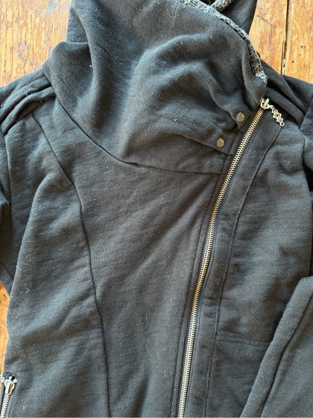 Nomads hempwear asymmetrical hoodie organic medium like new